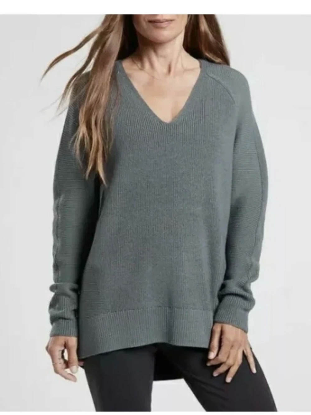 Athleta Hanover V-Neck Sweater Olive Green Ribbed Knit Merino Blend Tunic M